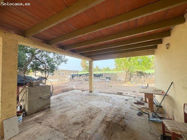 Casa de campo con parcela rústica en Torrellano Alto Alicante – Posibilidad de ampliar con parcela