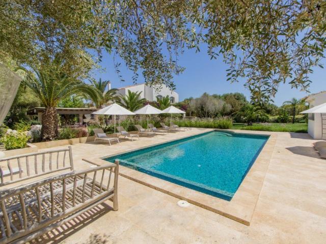 Casa de campo con piscina en venta cerca de Sant Lluís 0m² Sant Lluís