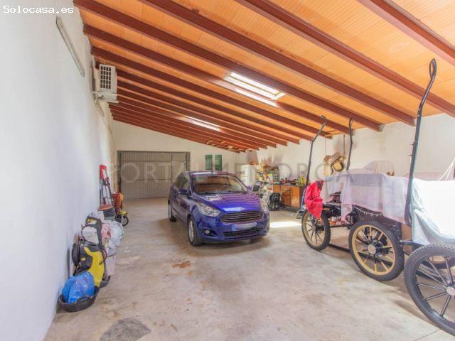 Casa de campo con piscina en venta en Sant Lluís