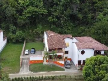 Casa de campo de alto standing de 3 dormitorios en venta Jericó, Colombia