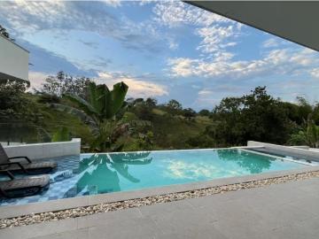 Casa de campo de alto standing de 3 dormitorios en venta Pereira, Departamento de Risaralda