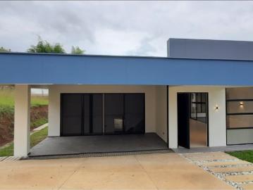 Casa de campo de alto standing de 3 dormitorios en venta Pereira, Departamento de Risaralda