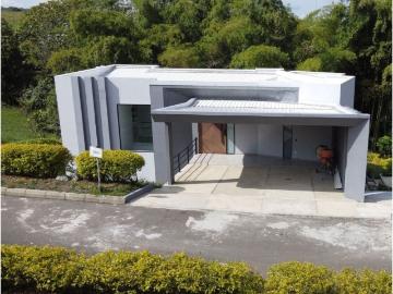 Casa de campo de alto standing de 3 dormitorios en venta Pereira, Departamento de Risaralda