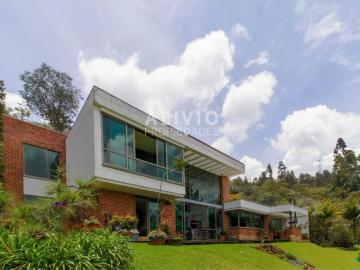 Casa de campo de alto standing de 3 dormitorios en venta Retiro, Departamento de Antioquia