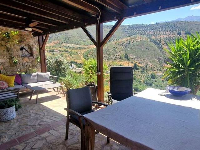 Casa de campo de alto standing de 224 m2 en venta Alcaucín, España