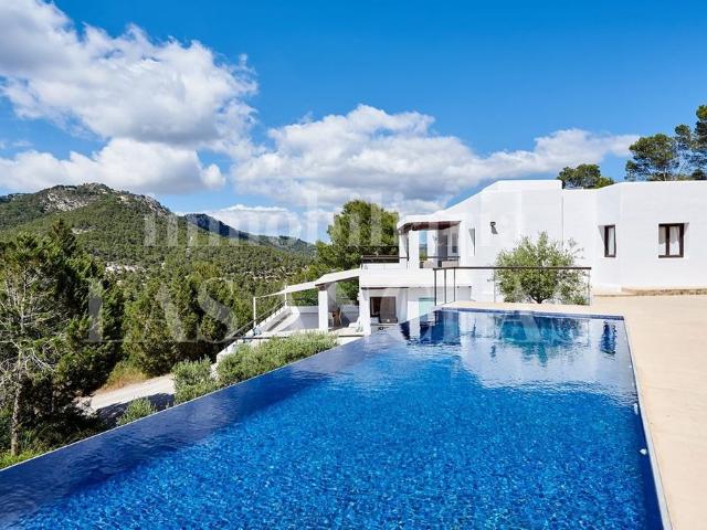 Casa de campo de alto standing de 292 m2 en venta Es Cubells, España