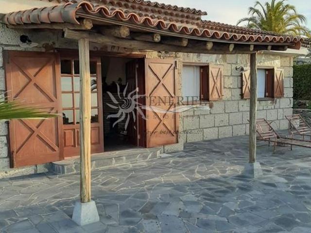 Casa de campo de alto standing de 305 m2 en venta Granadilla de Abona, España