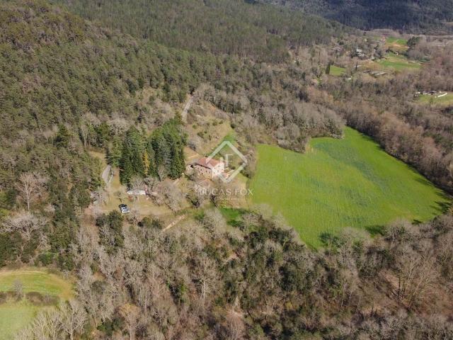 Casa de campo de alto standing de 444 m2 en venta Vall de Bas, Cataluña