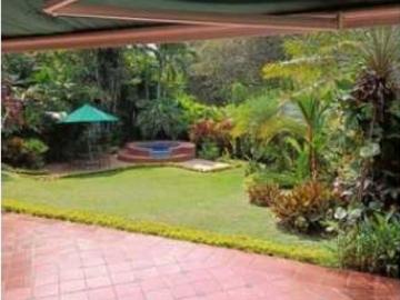 Casa de campo de alto standing de 4 dormitorios en venta Cali, Colombia