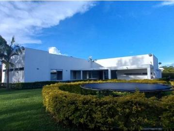 Casa de campo de alto standing de 4 dormitorios en venta Rionegro, Colombia