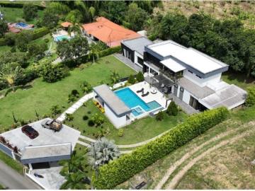 Casa de campo de alto standing de 4 dormitorios en alquiler Armenia, Quindío Department