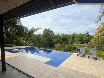 Casa de campo de alto standing de 4 dormitorios en alquiler Armenia, Quindío Department
