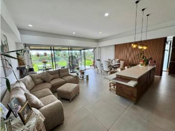 Casa de campo de alto standing de 4 dormitorios en alquiler Circasia, Quindío Department