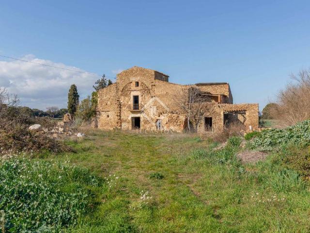 Casa de campo de alto standing de 520 m2 en venta Casavells, España