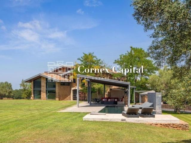 Casa de campo de alto standing de 595 m2 en venta Vulpellac, Cataluña