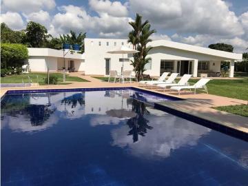Casa de campo de alto standing de 5 dormitorios en venta Armenia, Colombia