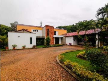 Casa de campo de alto standing de 5 dormitorios en venta Cali, Departamento del Valle del Cauca