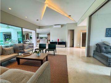 Casa de campo de alto standing de 5 dormitorios en venta Floridablanca, Colombia
