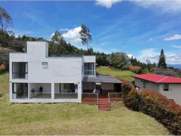 Casa de campo de alto standing de 5 dormitorios en venta Guarne, Colombia