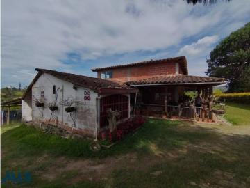 Casa de campo de alto standing de 5 dormitorios en venta Marinilla, Departamento de Antioquia