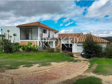 Casa de campo de alto standing de 5 dormitorios en venta Oicatá, Colombia