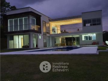 Casa de campo de alto standing de 5 dormitorios en venta Palestina, Colombia