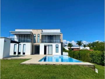 Casa de campo de alto standing de 5 dormitorios en venta Pereira, Departamento de Risaralda