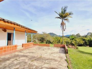 Casa de campo de alto standing de 6 dormitorios en venta Carmen de Viboral, Colombia