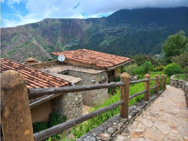 Casa de campo de alto standing de 6 dormitorios en venta Macuto, Venezuela