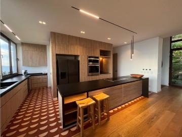 Casa de campo de alto standing de 6 dormitorios en venta Medellín, Colombia
