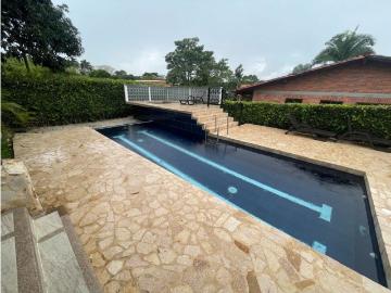 Casa de campo de alto standing de 6 dormitorios en venta Pereira, Departamento de Risaralda