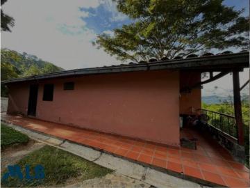 Casa de campo de alto standing de 9 dormitorios en venta Yolombó, Colombia