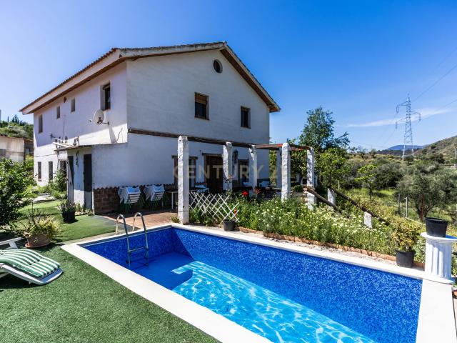 CASA DE CAMPO en MONDA