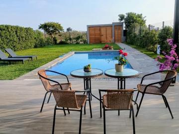 Casa de campo en Condominio Alto Pradera Asia muy cerca a playa