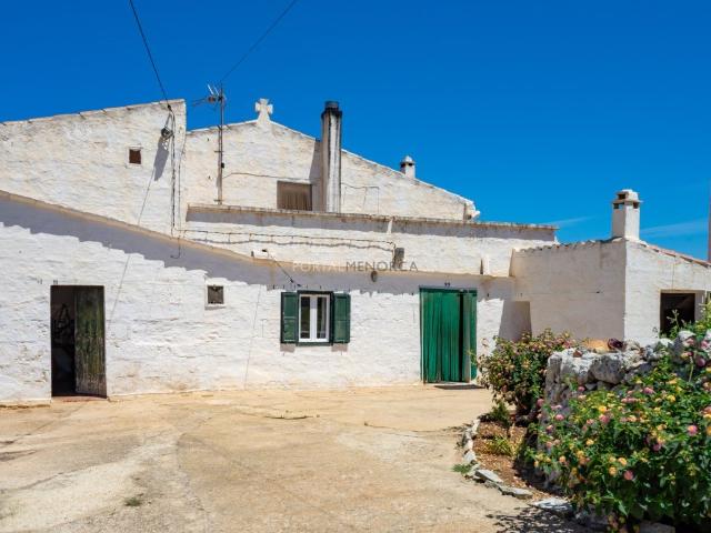Casa de campo en Torret con mucho terreno y pozo en propieda. 191m² Sant Lluís
