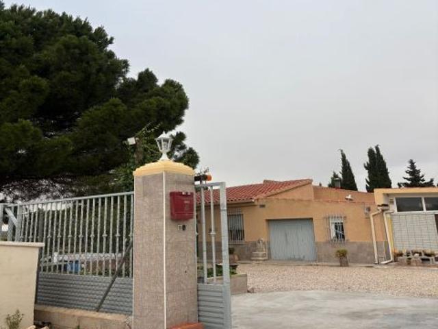Casa de campo en Venta en Monóvar, Alicante