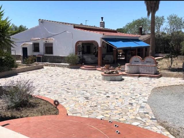 Casa de campo en venta en Moraleda de Zafayona