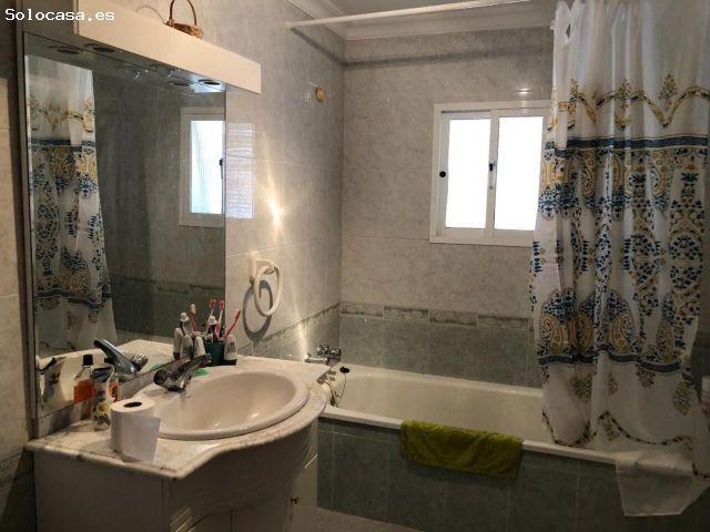 Casa de campo en Venta en Alora, Málaga
