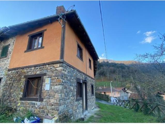 Casa de campo en Venta en Pesaguero La Parte, Cantabria