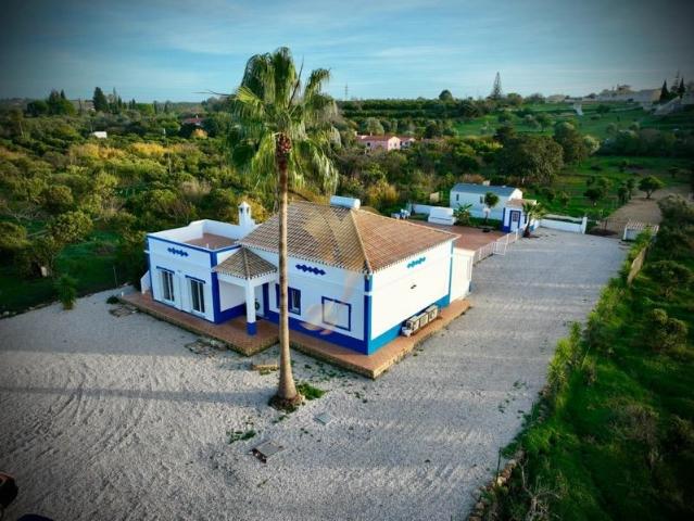Casa de campo encantadora com annex