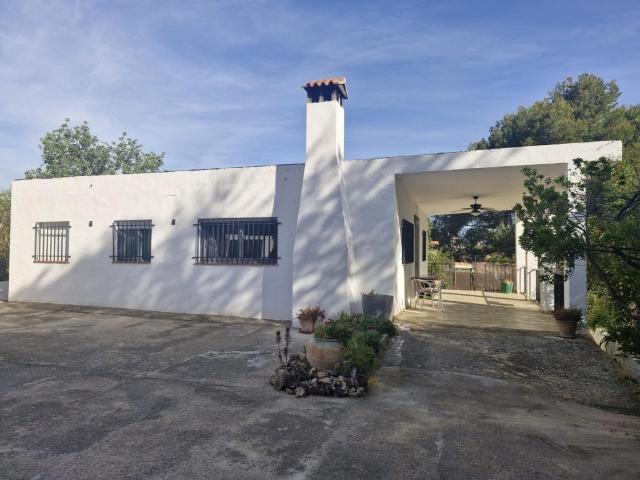 CASA DE CAMPO INDEPENDIENTE EN TURÍS – MAS PAVIA | PANELES SOLARES | PARCELA AMPLIA | 4 DORMITORIOS