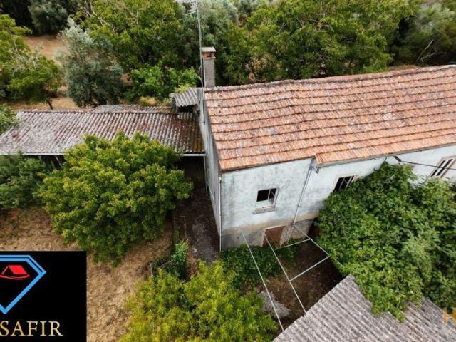 Casa de campo para restaurar em Chãos | 26084059770