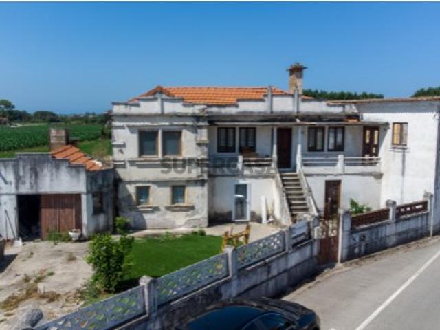 Casa de campo para restaurar perto da Ria de Aveiro