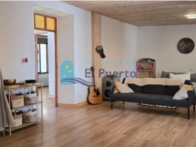 CASA DE CAMPO REFORMADA CON JARDÍN Y GARAJE EN LAS PALAS – REF. 2060