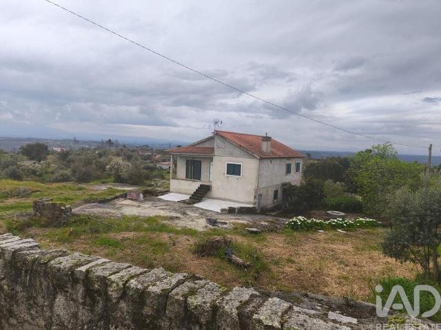 Casa de Campo T3 em Nelas de 6500,00 m² m² Nelas