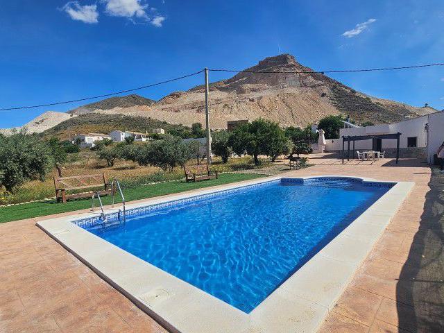 Casa de Campo Venta Almería