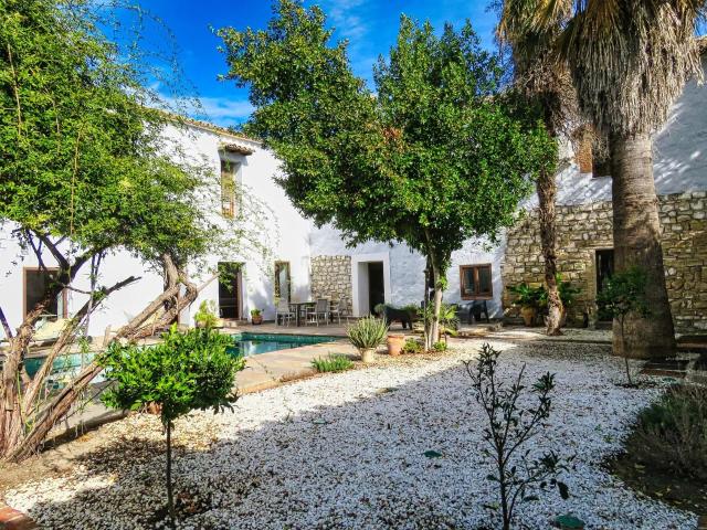 Casa de campo y Anexo de 15 habitaciones 1430m² Úbeda