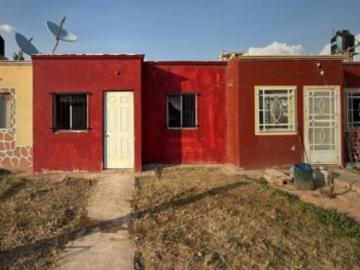 CASA DE ENTREGA INM EDIATA EN Villa Union, Poanas, Durango