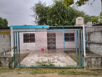 CASA DE ENTREGA INMEDIATA EN MOCTEZUMA 1, PARAISO, TABASCO