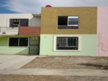 CASA DE ENTREGA INMEDIATA EN BOLONIA,COL. VALLE DE SANGA MARIA,MPIO PESQUERIA, NUEVO LEON